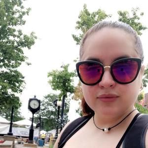 Meet your Posher, Catherine